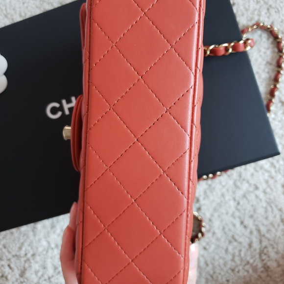 CHANEL 21k Brown, Mini rectangle, Light gold hardware, Lambskin - Picture 6 of 15